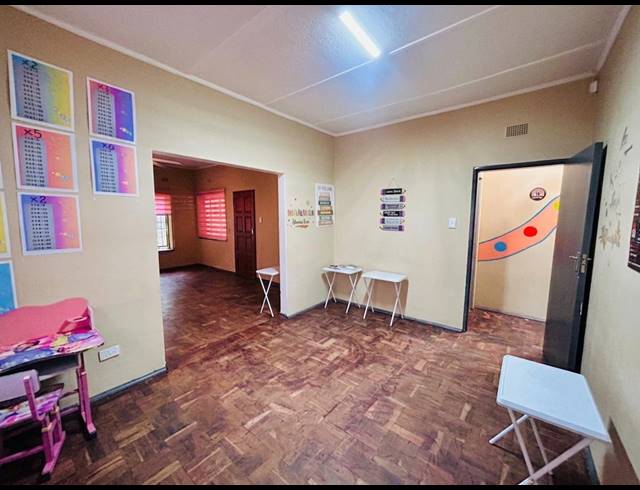 3 BEDROOM HOUSE FOR SALE IN VANDERBIJLPARK CW 6